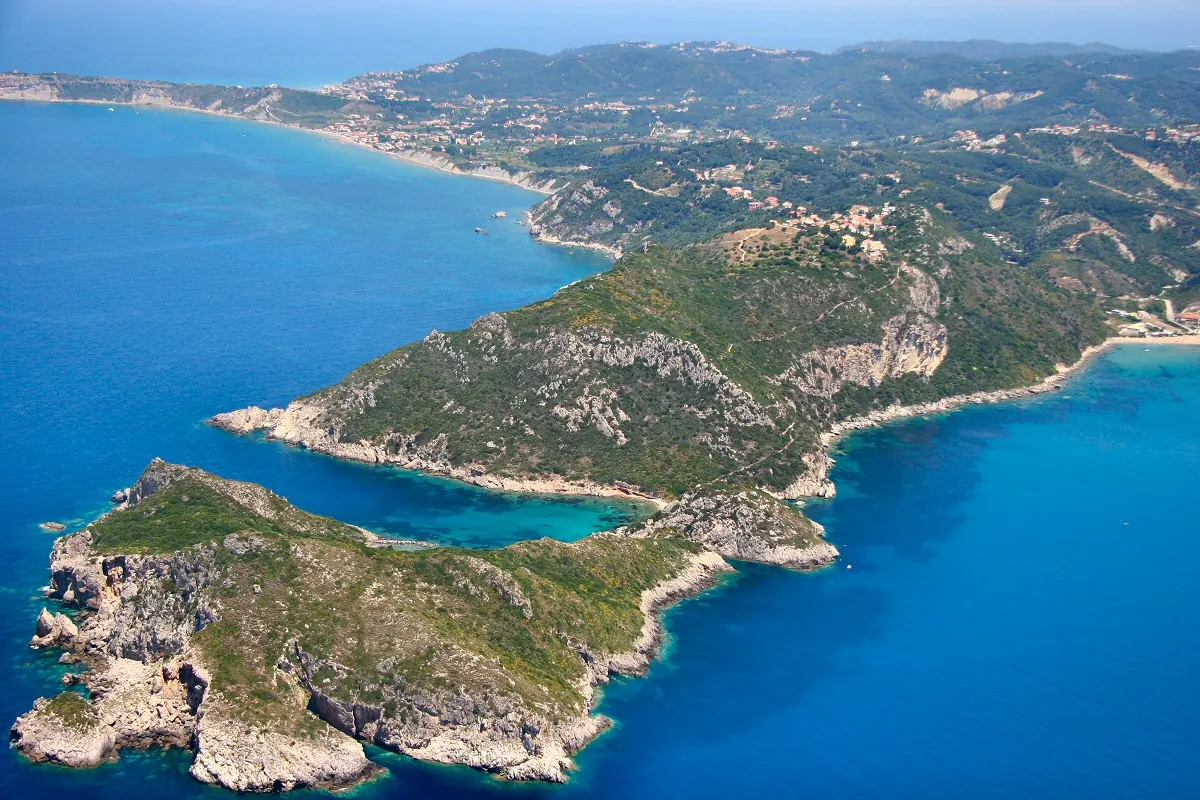 La presqu'île d'Afionas, voisine d'Arillas