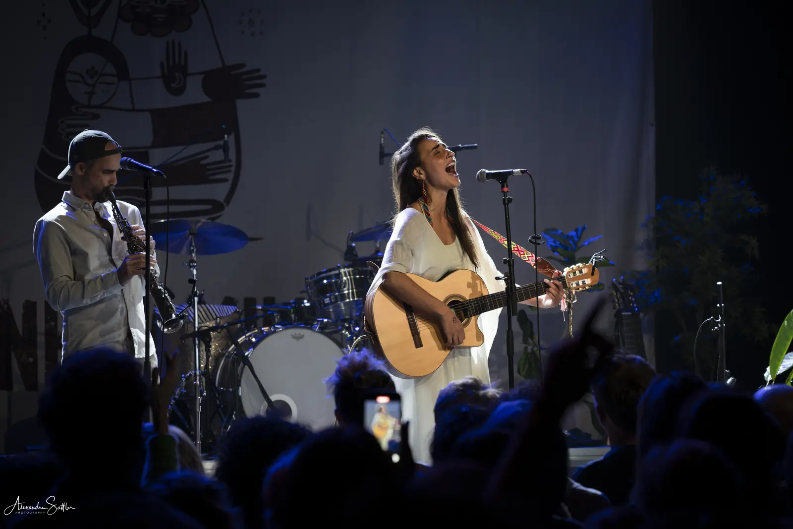 Kelly Aura en concert